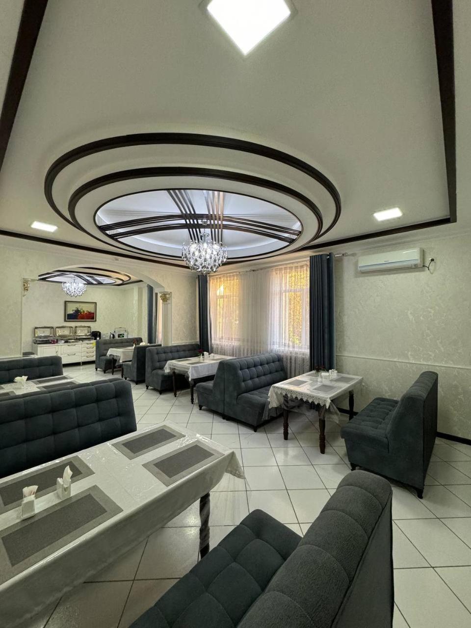 נוקוס Karakalpak Palace Hotel מראה חיצוני תמונה